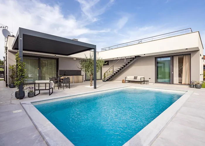 Callera ヴィラ プーラ